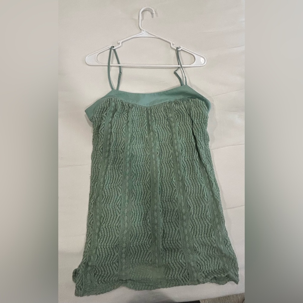 To The Max Green Lace Cami Tank Top Womens Medium Boho Flowy Spaghetti Strap